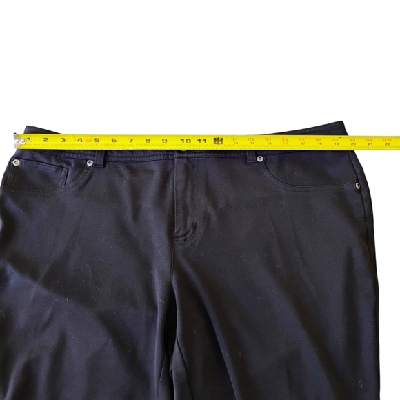 Jones New York Classic Black Women's Pants Sz 16W. - Picture 10 of 10